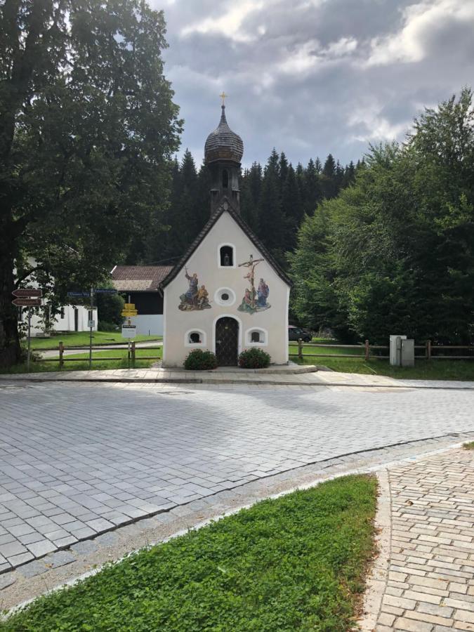 Gaestehaus Alfred Klais Krün Exteriör bild