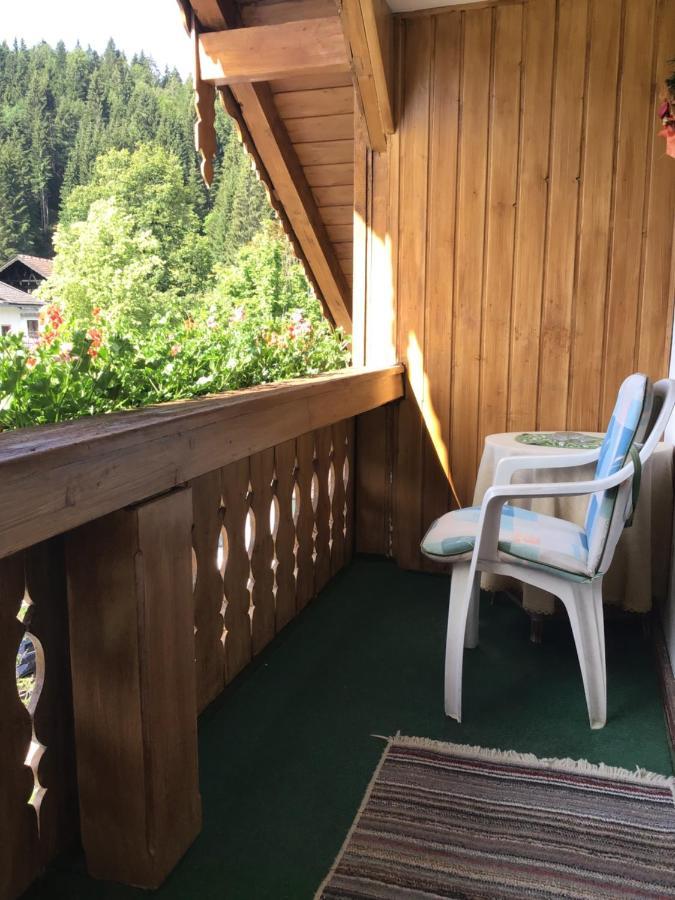 Gaestehaus Alfred Klais Krün Exteriör bild